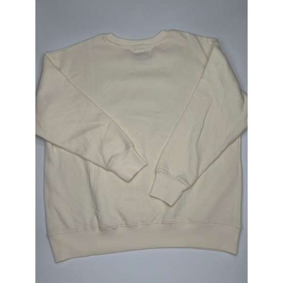 NWT Christmas Cow Sweatshirt Cream Holiday Graphic Long Sleeve Women's Medium - Picture 10 of 11
